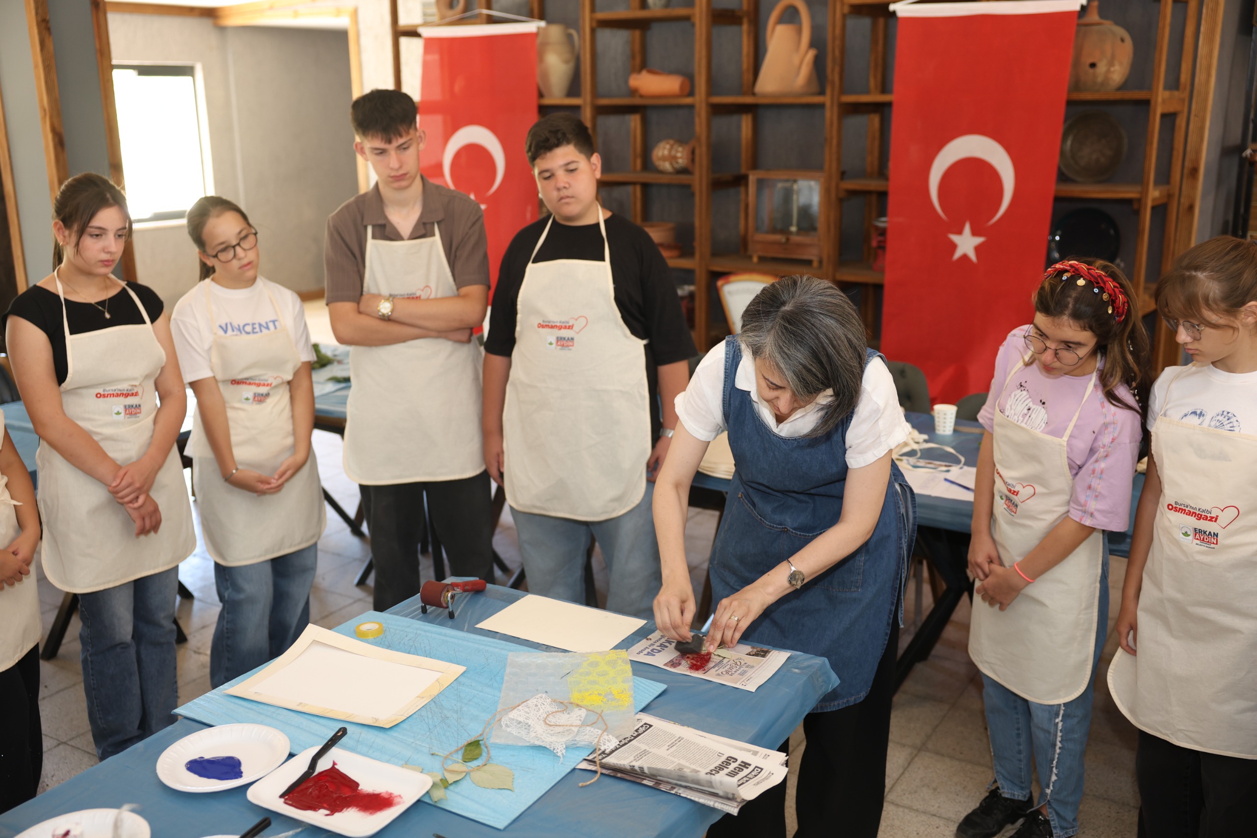 PROF. SEZİN TÜRK KAYA’DAN GIDA VE SANATI BULUŞTURAN TASARIM ATÖLYESİ